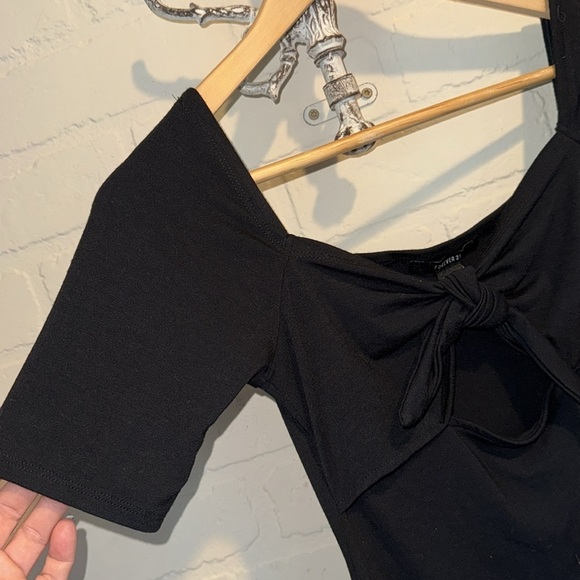 F21 midi dress bodycon Black cut out tie front short sleeve stretch small NWT - Picture 4 of 6